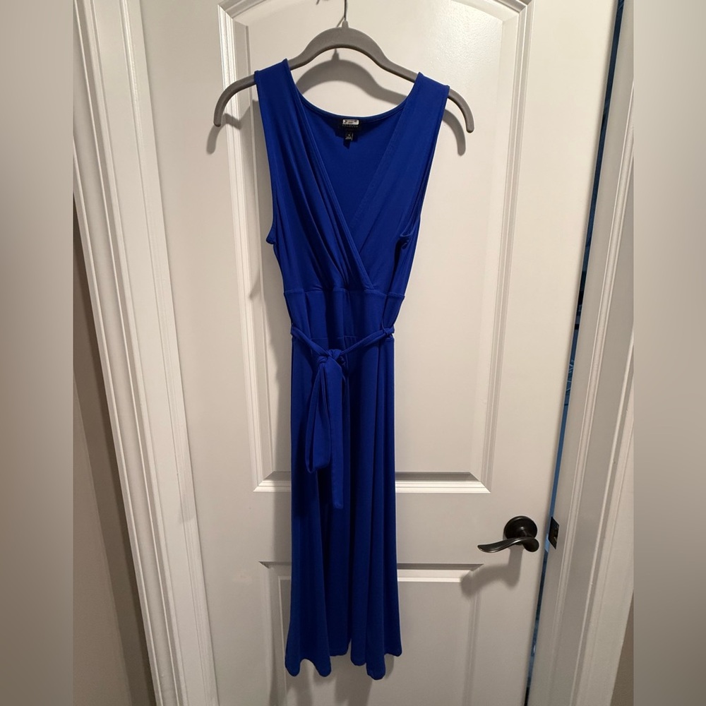 Blue Sleeveless Dress with belt